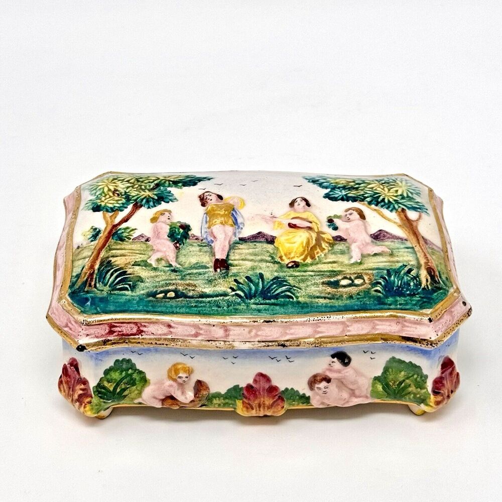Vintage Capodimonte Footed Porcelain Trinket Box Made in Italy 2585 Hand Painted